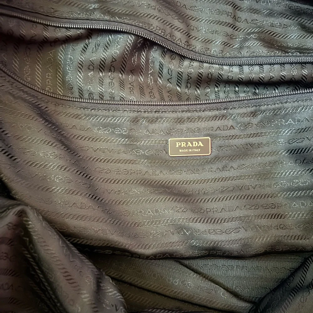 Black Men's Travel Bag